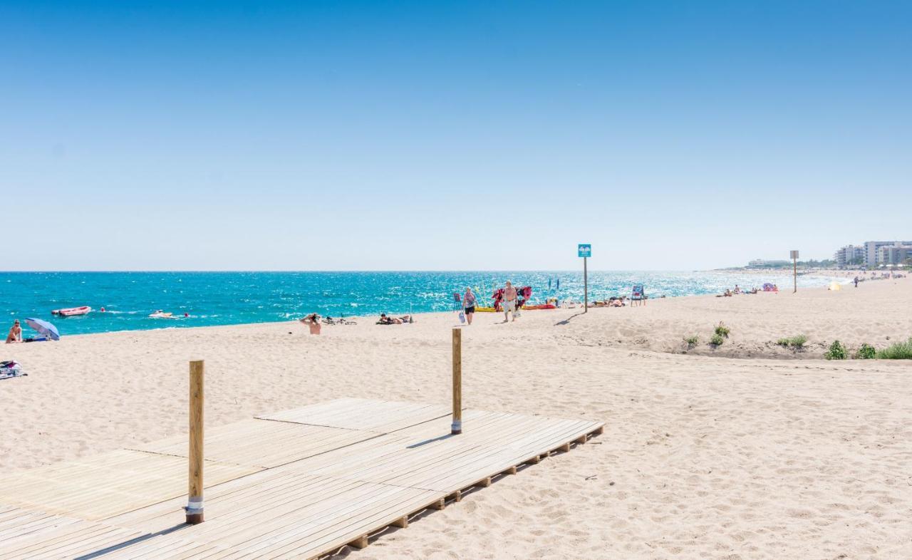 Homeholidaysrentals Espriu- Costa Barcelona サンタ・スサナ エクステリア 写真